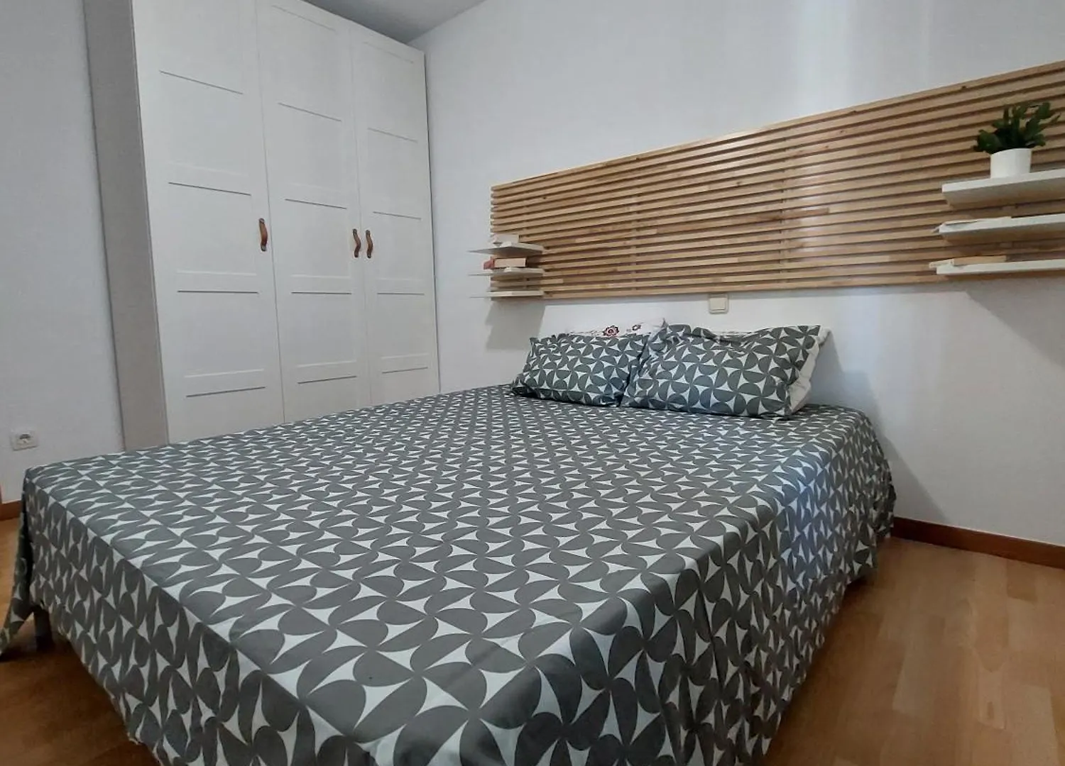 Cozy Rest Barajas-Feria-Madrid Apartment